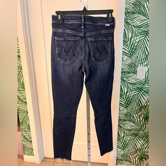 MOTHER Ankle Fray Jeans in Teaming Up size 26 - Picture 5 of 13